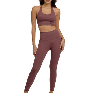 Conjunto de Yoga para Mujer, Sólido, Elegante, Sin Costuras, Transpirable, Ecológico, Antiarrugas, de Secado Rápido, Cintura Alta, Shorts Deportivos, Sujetador Deportivo - Product Image 1