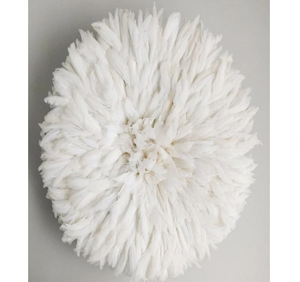 Juju Hat Africain Beige Ivoire Vente en gros Décoration intérieure traditionnelle du Cameroun Bambou et PC pour mur - Product Image 1