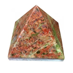 พลอยสีเขียวและสีชมพูแท้พีระมิดขัดเงาสำหรับการรักษาทางจิตวิญญาณและการตกแต่งบ้านเพื่อการส่งออก - Product Image 1