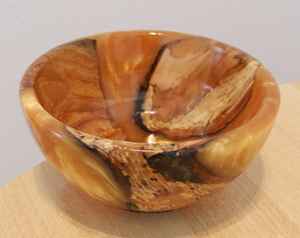 Bols en résine et en bois de qualité supérieure pour une utilisation en cuisine, la décoration de la maison et la conception artisanale - Product Image 2