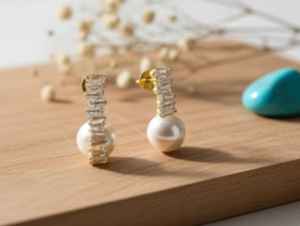 Boucles d'oreilles élégantes en pierres pleines en or pour femmes et occasions festives - Product Image 2