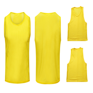 เสื้อกีฬาฟุตบอลผู้ใหญ่คุณภาพสูง แห้งเร็ว ผลิตจากโพลีเอสเตอร์ 100% แบบตาข่าย พร้อมโลโก้ทีมตามสั่ง - Product Image 4