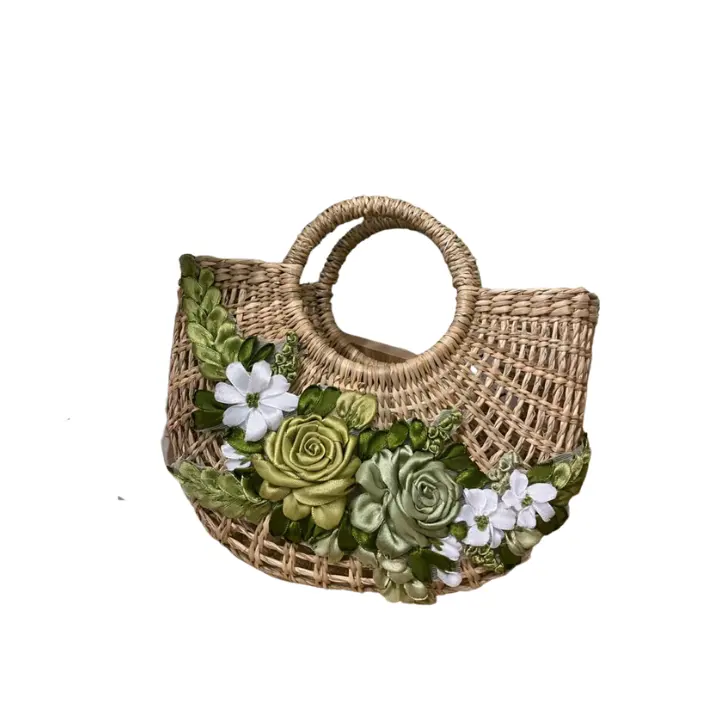 Trendsetting Natural Seagrass Handbags from Vietnam: A Must-Have Accessory for Women