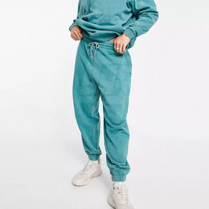 ชุดลำลองผู้ชายแบบโอเวอร์ไซส์ ลวดลายย้อมสีแบบแอซิด ผ้าฝ้ายฟลีซใส่สบาย สไตล์สตรีทแวร์ ชุดสองชิ้น - Product Image 3