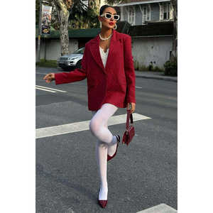 Chaqueta Blazer Premium para Mujer Modelo 6122 con Detalles Intrincados de Piedras - Product Image 6