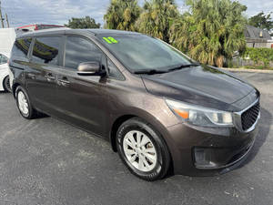 Mejor Auto Usado 2018 K-i-a Sed-ona L-X LHD - Product Image 3