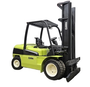 Oferta Exclusiva de Subasta para Montacargas Neumáticos C55SD 2013 con Capacidad de Carga de 5000 Libras - Product Image 1