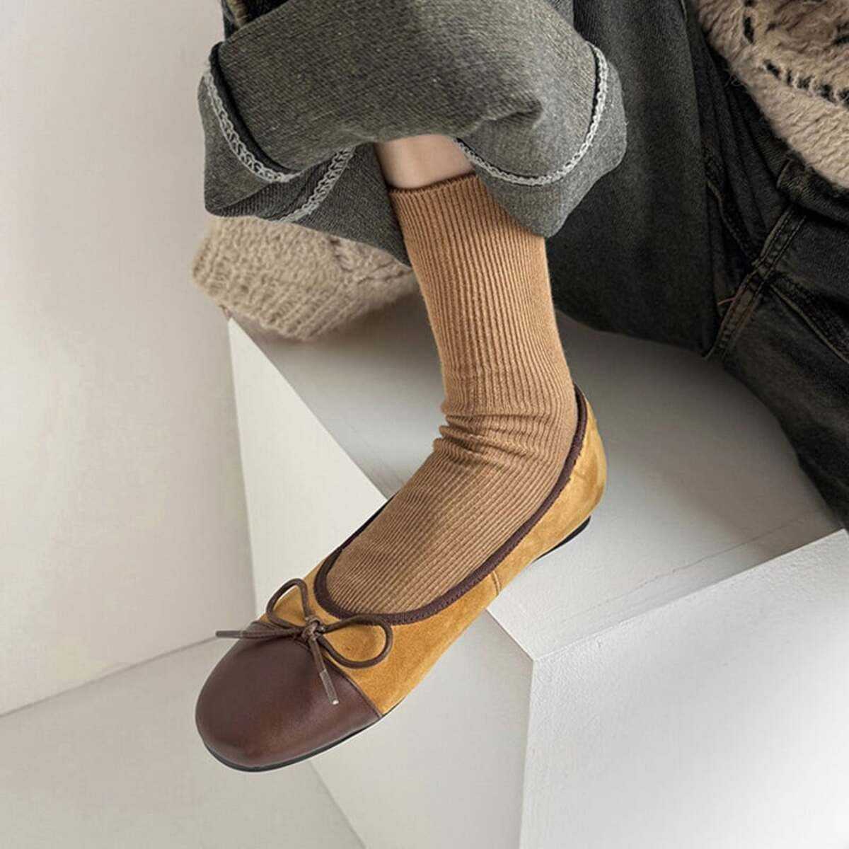 สีส้ม-น้ำตาล