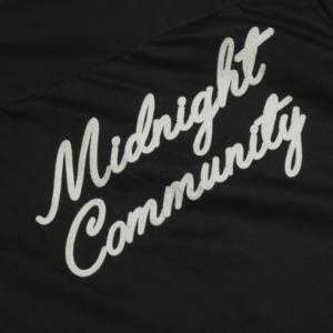 Camisa Holgada 100% Algodón para Vacaciones de Verano con Personalización de Estampado y Bordado Hecha en Vietnam Estilo Urbano - Product Image 5