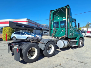 Pick-up diesel lourd de série 125 utilisé pour les longues distances, transmission 6x4, cabine couchette, capacité de charge utile de 5001 à 10000 kg - Product Image 4