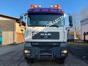 Camión Volquete Usado MAN TGA 33.480 6x6 de 2007, Volquete de Servicio Pesado con Volante a la Izquierda para Transporte en Construcción - Product Image 6