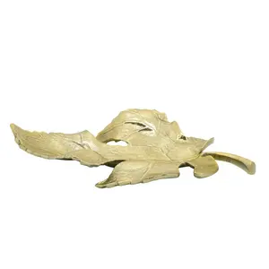Bandeja de Metal Artesanal con Forma de Hoja, Decoración Moderna para el Hogar, Elegante, de Aluminio - Product Image 4
