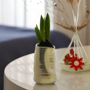 CUB6506GD - Gold Formed <b>Vase</b> - 6.1 H - Product Image 6