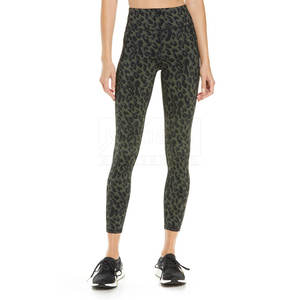 Leggings Deportivos para Mujer, Cintura Media, Transpirables, Sin Costuras, Diseño Nuevo, Estilo Casual, Largo Medio - Product Image 1