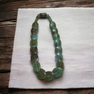 Venta caliente Collar corto de primera calidad Mujeres Nueva joyería de resina India Color verde marrón Forma ovalada Resina Collares de cuentas de moda - Product Image 6