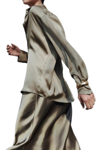 Camisas de mujer modernas y cómodas para uso informal y profesional con cortes elegantes a la venta a precios mayoristas - Product Image 2