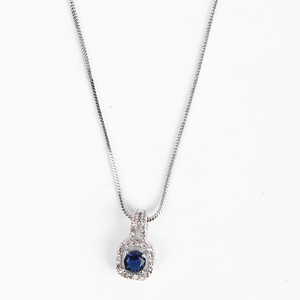 Colgante Vintage Bohemia Ad Blue con Zafiro y Topacio, Chapado en Oro Rodio, Cadena de Titanio, Geométrico en Forma de Corazón, Moderno, para Regalos - Product Image 1