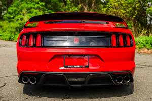 FORD MUSTANG SHELBY GT350R USADO CON VOLANTE A LA IZQUIERDA/DERECHA - Product Image 5