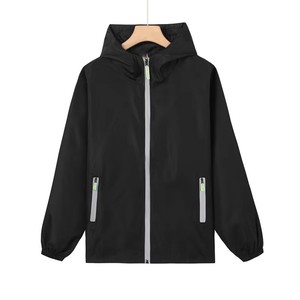 Techwear Chaqueta Cortavientos Unisex Impermeable Ligero Sudadera con Capucha Ropa de Calle al Aire Libre Chubasquero Transpirable con Cremallera 2025 2026 Tendencia - Product Image 5