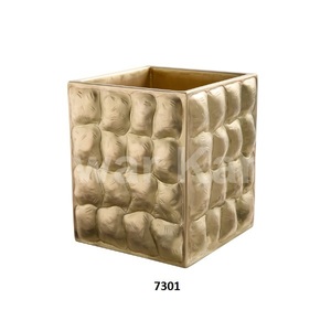 ถังแช่ไวน์ทำด้วยมือทำจากทองเหลืองใช้ทำน้ำแข็งถังแช่ไวน์ทำจากทองเหลืองทำจากผ้าซาตินสำหรับใช้ในบาร์โรงแรมถังน้ำแข็งทองเหลือง - Product Image 1