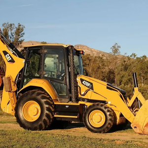 รถแบคโฮลโหลดเดอร์ รุ่นปี 2024 น้ำหนักบรรทุกตามมาตรฐาน - Product Image 1