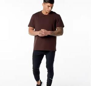 Camiseta de Hombre 100% Algodón de la Mejor Calidad, Nuevo Diseño Moderno y Ajustado, Precio de Fábrica a 250 GSM - Product Image 6