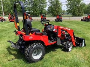 Tractor Agrícola Massey Ferguson 2025 1GC.23 4WD - Product Image 4