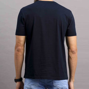 เสื้อยืดผู้ชายสไตล์ใหม่ พิมพ์ลายสตรีทแวร์ คุณภาพดีเยี่ยม ทรงหลวม แขนสั้น ผ้าฝ้าย 100% คอกลม - Product Image 4