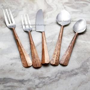 Atractivo juego de cubiertos de Metal con mango Chapado en cobre plateado para el hogar y la boda Juegos de cubiertos de mesa - Product Image 4