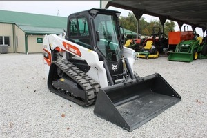 Nueva fábrica de orugas MT85 Mini Skid Steer Loader 1000kg1410kg Mini Skid Steer Loader con pista para la venta - Product Image 4