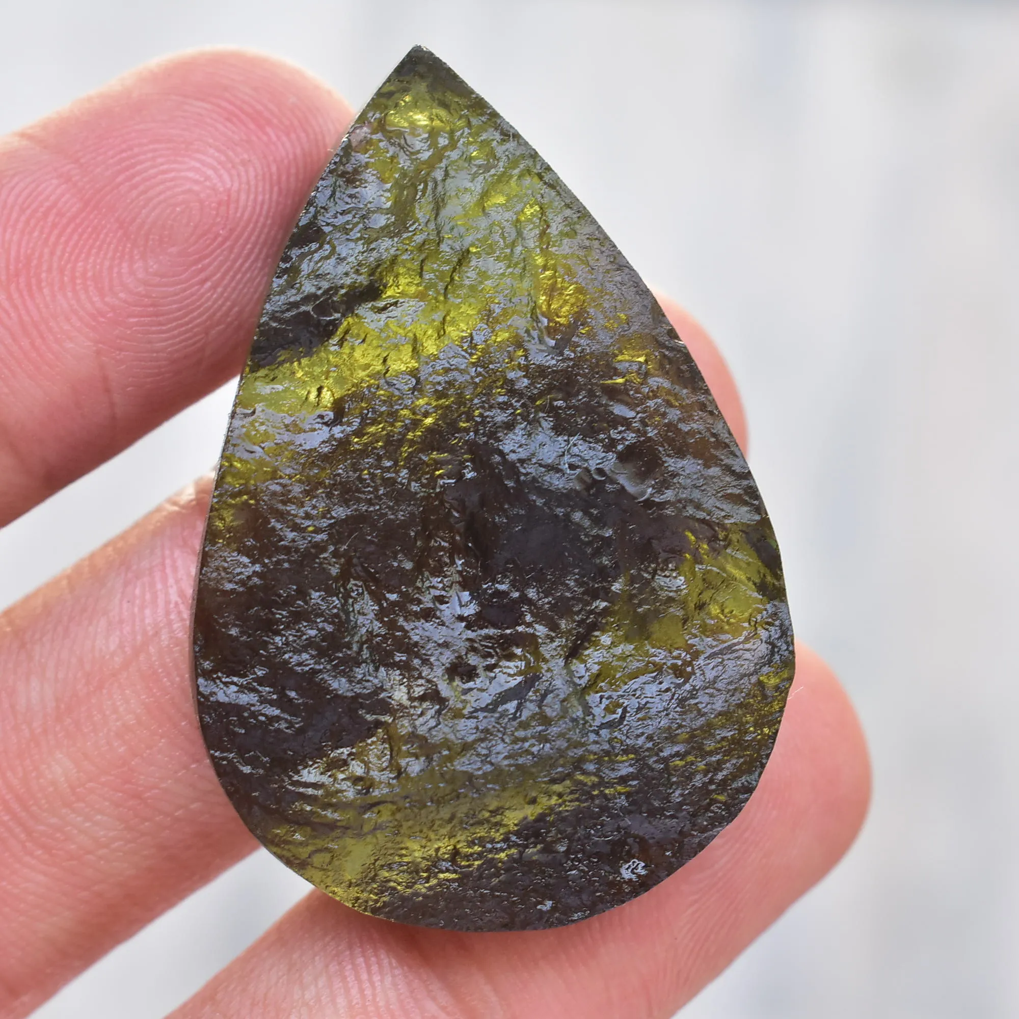 Moldavite doğal cam Cabochon-toptan Moldavite gevşek taş Cabochon doğal gevşek toptan Moldavite kolye