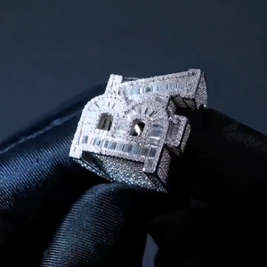 Anillo de Plata de Ley 925 con Letra Personalizada, Estilo Iced Out, con Diamantes Moissanite VVS, Brillante, de Lujo, Estilo Hip Hop - Product Image 2