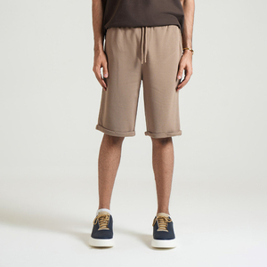 Wholesale Custom Logo Premium Quality Men Casual Knee-Length Shorts with <b>Rolled</b> Hem & Side Pockets Comfort Fit - Product Image 1