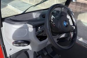 VOITURE ÉLECTRIQUE EXTRÊMEMENT PROPRE 2022 POL-ARIS PRÊTE À ÊTRE EXPÉDIÉE - Product Image 4