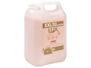 Savon liquide pour les mains Velvet Touch, formule hydratante luxueuse pour des mains douces et d'apparence saine - Product Image 6