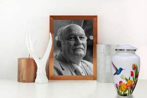 โกศใส่ศพโลหะทำจากทองเหลืองโกศสำหรับผู้ใหญ่วัสดุสำหรับงานศพออกแบบเฉพาะขนาด - Product Image 2