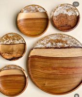 Placa de cargador de madera rústica hecha a mano para comedor y decoración de boda Base de ajuste de mesa ecológica