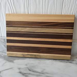 Planche à découper et plateau de service en bois Forme rectangulaire durable 12mm d'épaisseur - Product Image 1