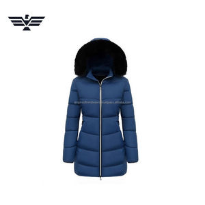 Veste bouffante tissée respirante pour femmes capuche en fourrure épaisse automne chaud polyester lourd remplissage coque en Nylon couleur personnalisée - Product Image 5
