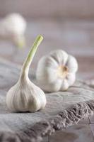 Ail blanc frais à bas prix, qualité export, pureté 99%+, certifié FSSAI ISO/HACCP, qualité alimentaire, Sunari Enterprises, 1 an