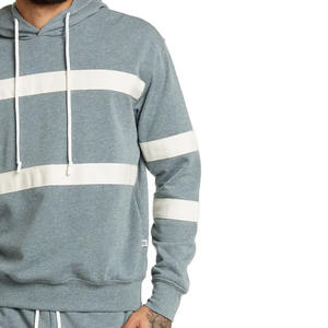 Sweat à capuche personnalisé OEM en coton/polyester pour homme, avec poche, couleur unie, décontracté, broderie, tissu éponge respirant, idéal pour l'hiver - Product Image 4