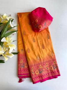 Sarees en soie Paithani avec des tissages Zari All-Over Motifs de paon uniques Meenakari Travail pour les fêtes - Product Image 4