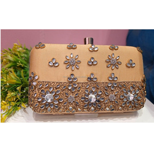 Evening Bridal <b>Clutch</b> <b>Bag</b> Embroidered Silk Party <b>Wedding</b> Purse with Geometric Pattern Satin Lining Metal Material - Product Image 6