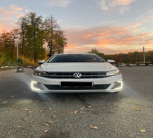 NEAT 2020, Bora 40 kWh IV, Bajo kilometraje, Transmisión automática, Techo solar panorámico, Luces LED, Luces diurnas LED - Product Image 1