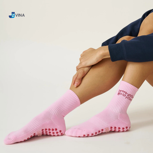 Calcetines de Pilates de Algodón Rosa Bebé con Agarre, Lindos Lazos, Diseño de Tulipán, Cereza, Mini Corazón, Antideslizantes, para Mujer, Uso Diario, Venta al por Mayor - Product Image 6