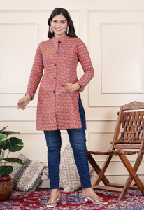Chaqueta de algodón acolchada hecha a mano para mujer, abrigo reversible floral bohemio de manga larga con estampado de flores multicolor para invierno - Product Image 4
