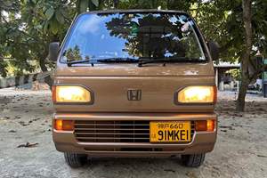 Honda Acty 4WD Keis Truck d'occasion de 1991, boîte manuelle à 5 vitesses, 100% en parfait état de marche, sans accident - Product Image 3