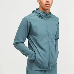 Nuevo estilo de moda al aire libre hombres rompevientos chándal ciclismo correr rompevientos chándal a prueba de viento para hombres servicio OEM - Product Image 4