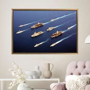 Tableau mural sur toile de la flotte marine : Décoration océanique militaire imprimée, 1P : encadré or - Product Image 1