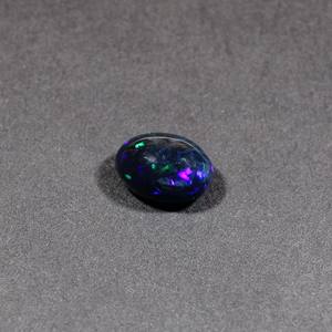 Ishu Gems - Ópalo Negro Natural de 14x10 mm, Cabujón Ovalado, 4.50 Quilates, Calidad AA, Australia, 1 Pieza de Piedra Preciosa Suelta para Joyería - Product Image 2